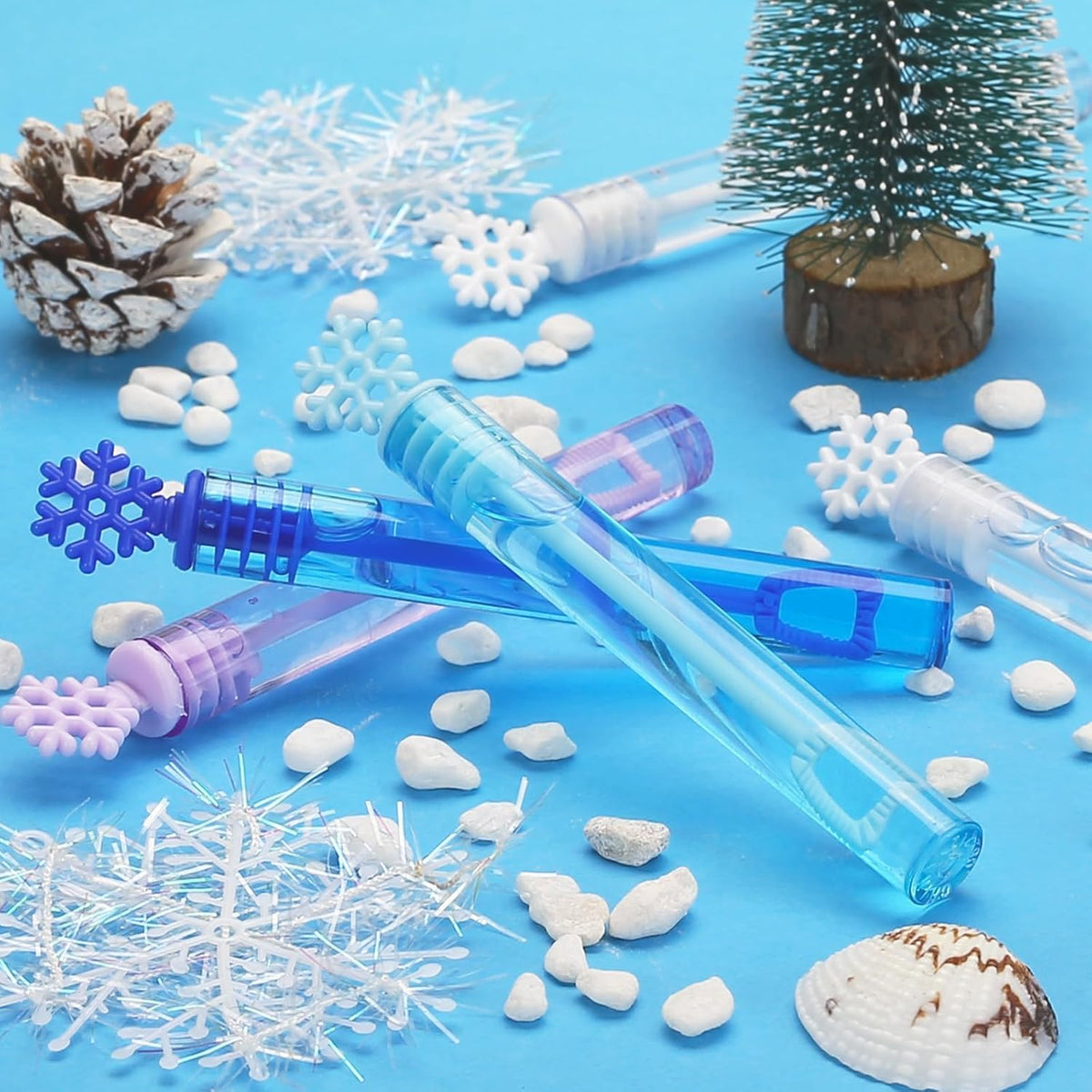 Snowflake Bubble Wands Bulk, 32 Pcs 4 Color Winter Party Favor Gift Box Set